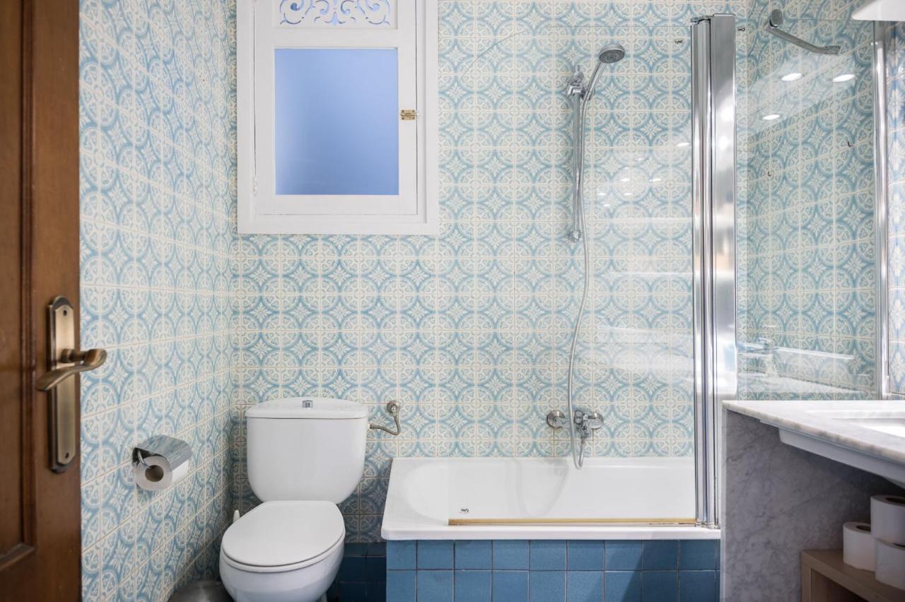Spacious 3 Bed Apt In The Heart Of Sant Antoni Barcelona Buitenkant foto